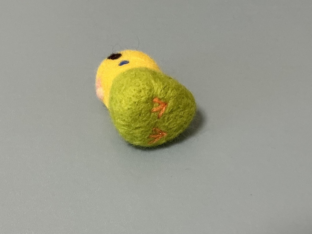 羊毛フェルトで作ったセキセイインコ 黄緑×黄