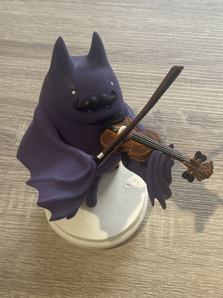 ヒゲツラコウモリのバイオリニスト