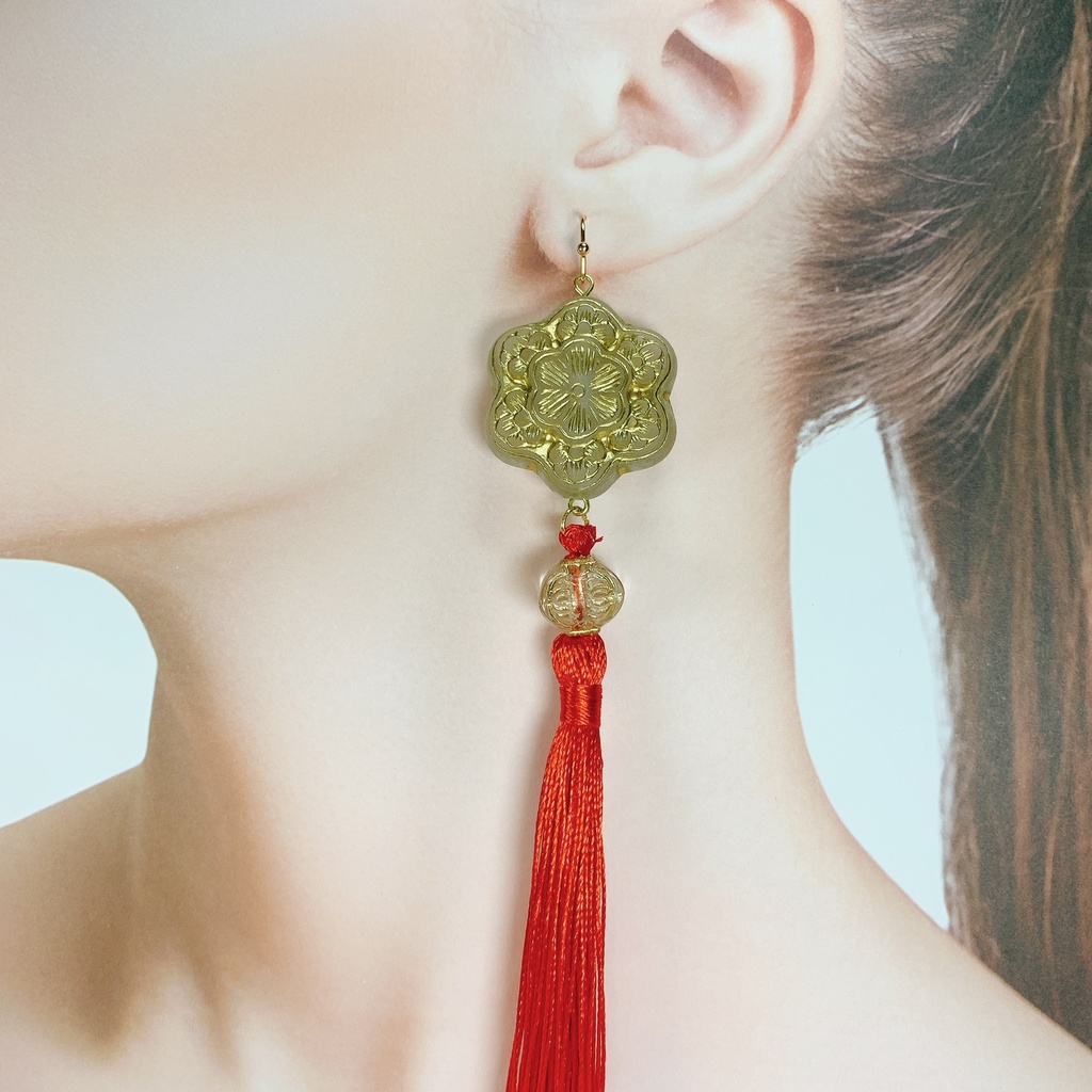 チャイナピアス