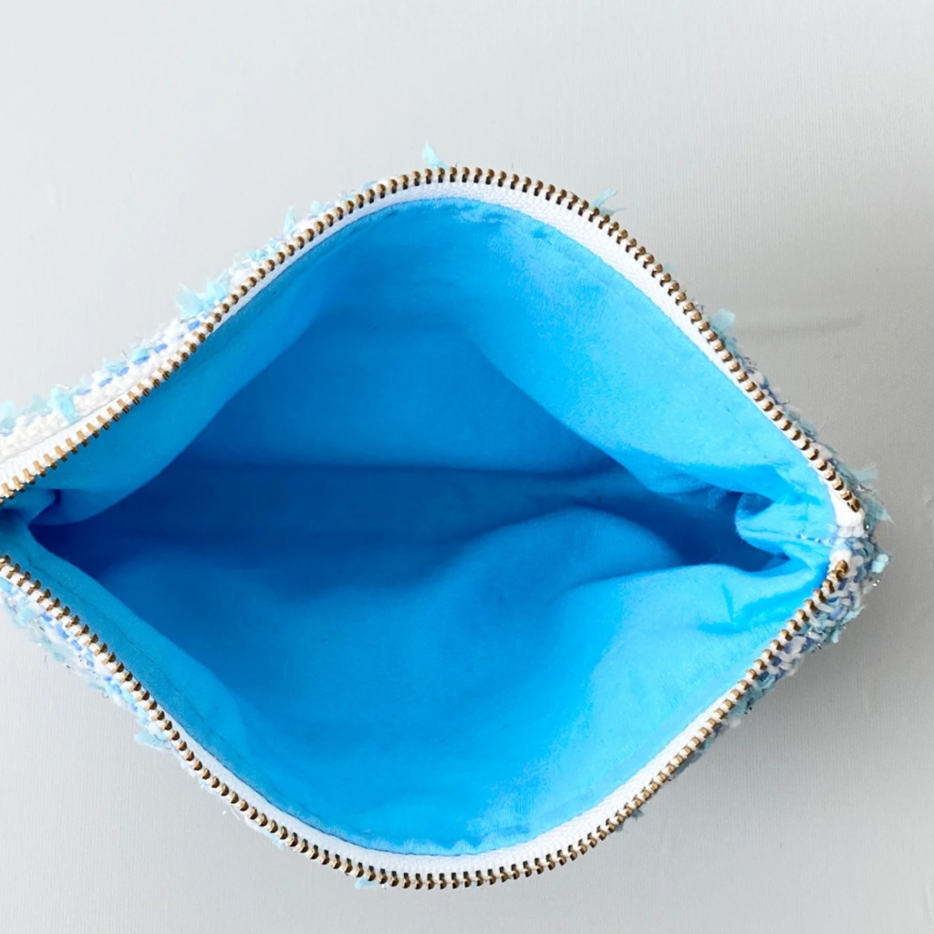 フラットポーチ ブルー コスメポーチ ペンケース 小物入れ