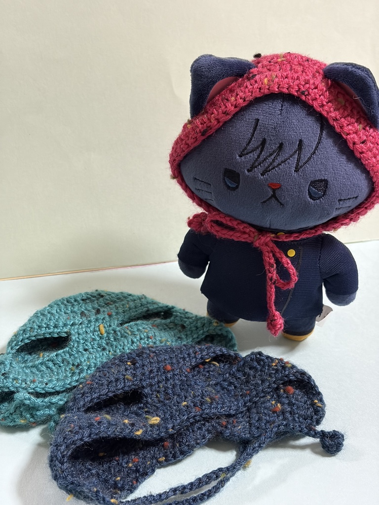 with CAT  ツイードほっかむり