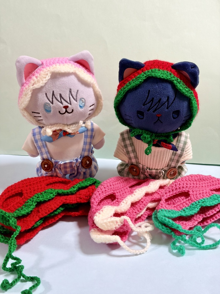 withCAT いちごほっかむり