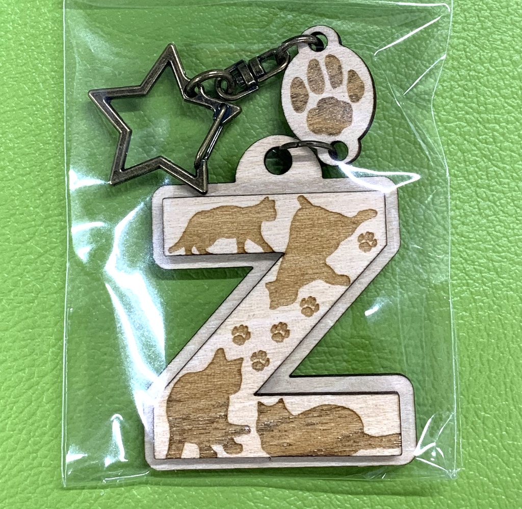 猫のウッドキーホルダー