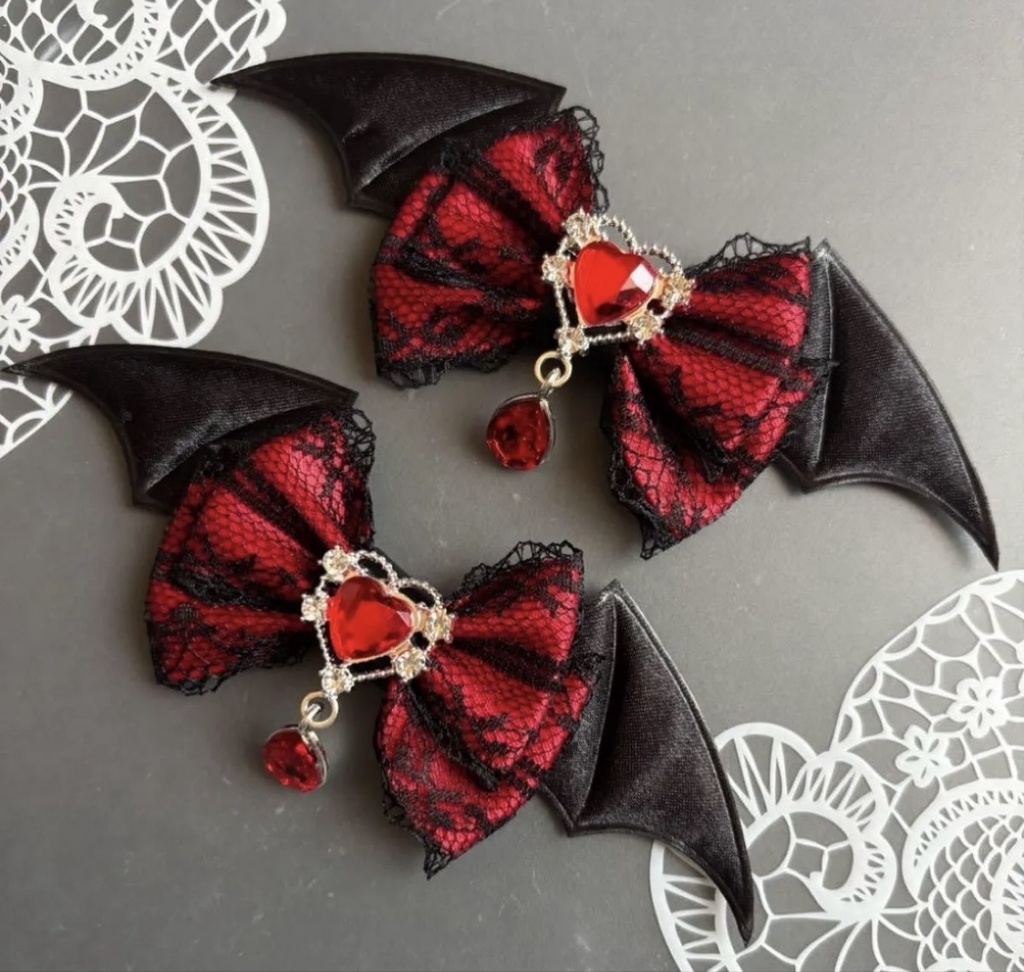 ハートドロップ♡こうもりリボン 赤 ヘアクリップ 量産型 地雷 ゴスロリ 推し