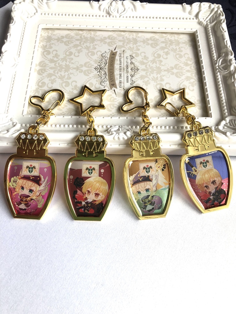 アレナン香水風メタルキーホルダー