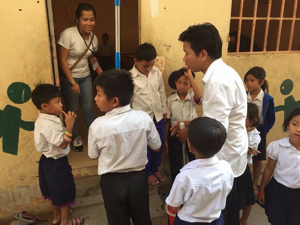 カンボジア孤児院風景