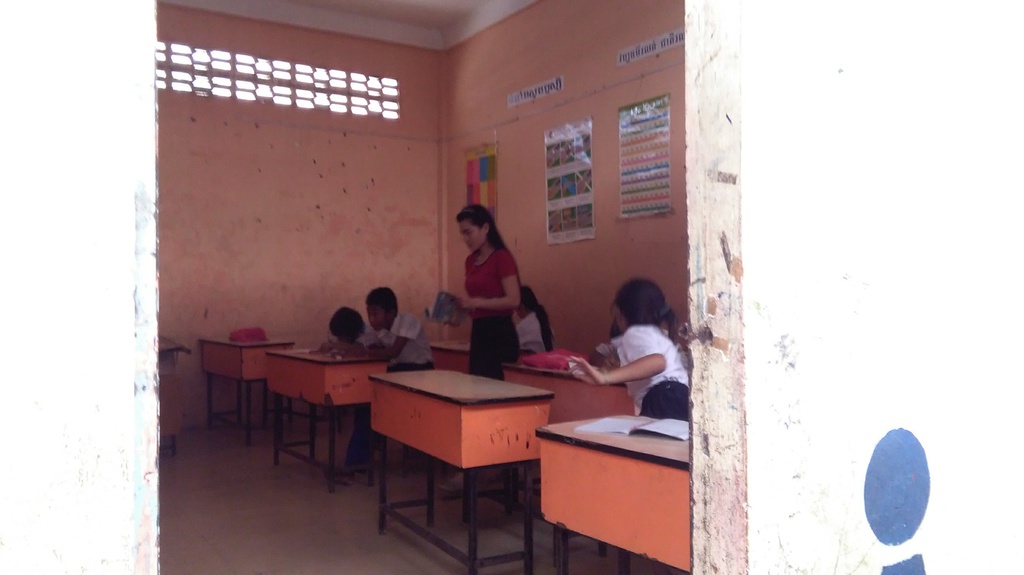 カンボジア孤児院風景