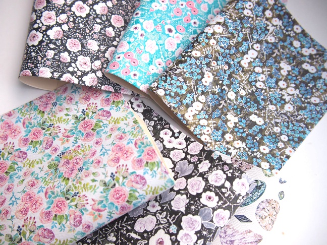 万年筆イラストブックカバー