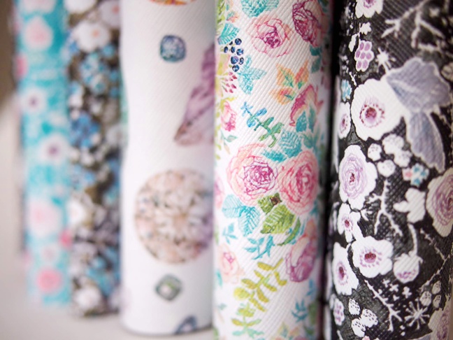 万年筆イラストブックカバー