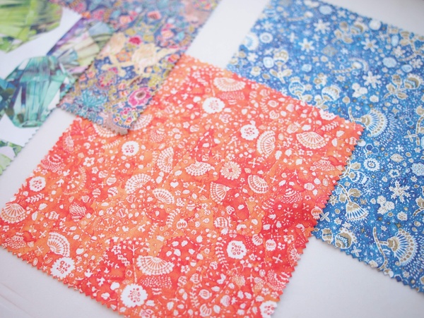 2019 万年筆柄・万年筆イラストマルチクロス