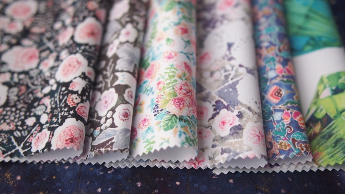 2019 万年筆柄・万年筆イラストマルチクロス