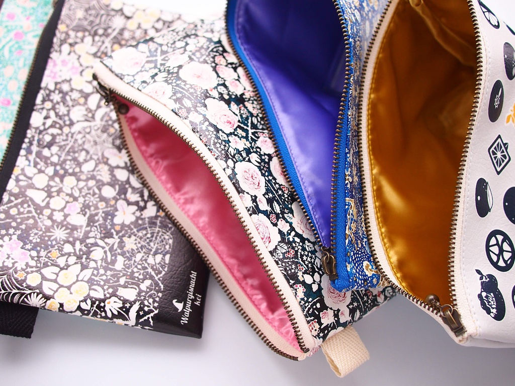 2020SS/万年筆イラスト図案・ななみかん・平ポーチ