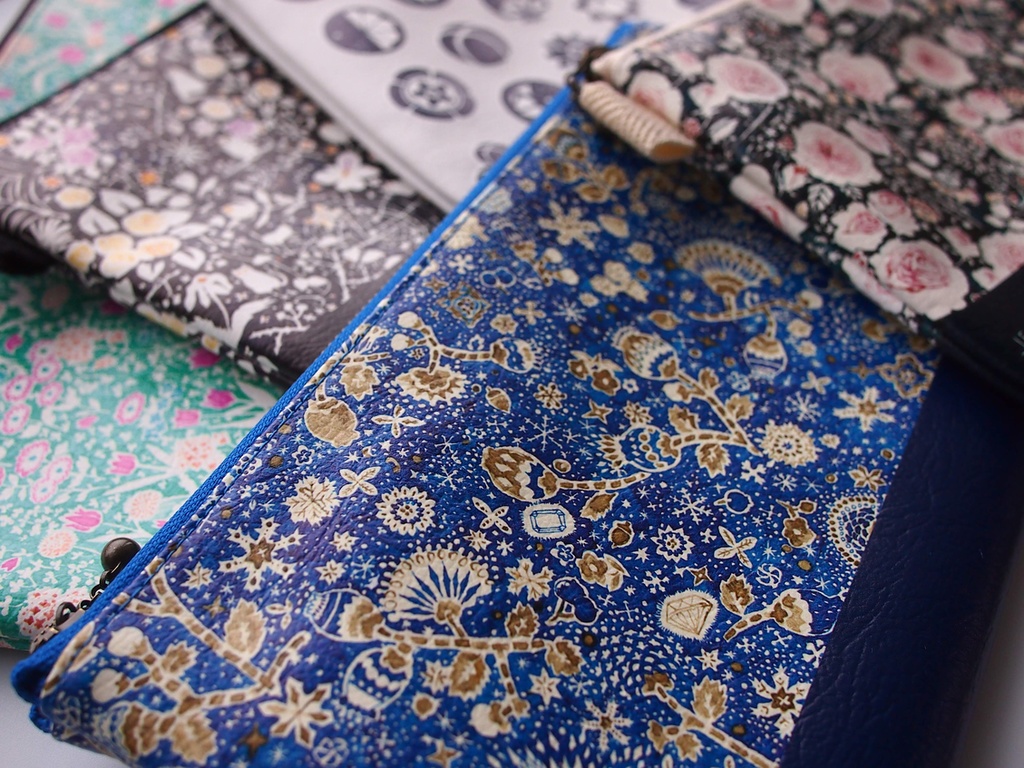 2020SS/万年筆イラスト図案・ななみかん・平ポーチ