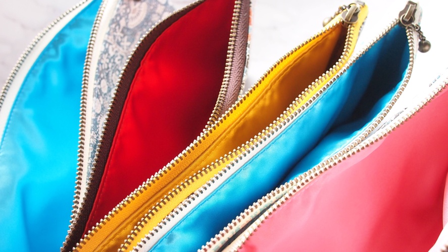 2021 SS/万年筆イラスト図案 フラットポーチ