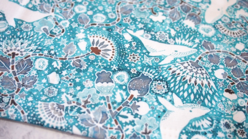 【 KUJIRANO FANTASIA 】図案ブランケット