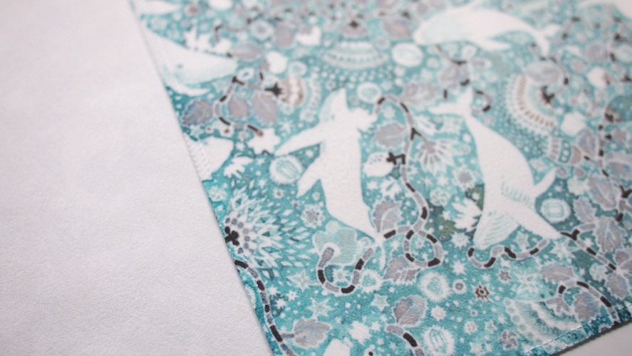 【KUJIRANO FANTASIA 】図案ミニハンカチ