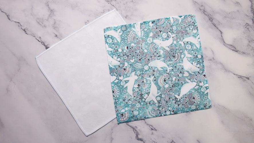 【KUJIRANO FANTASIA 】図案ミニハンカチ