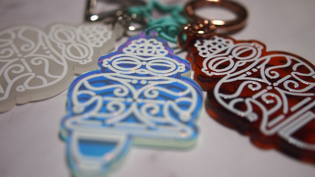 遮光器土偶アクリルキーホルダー