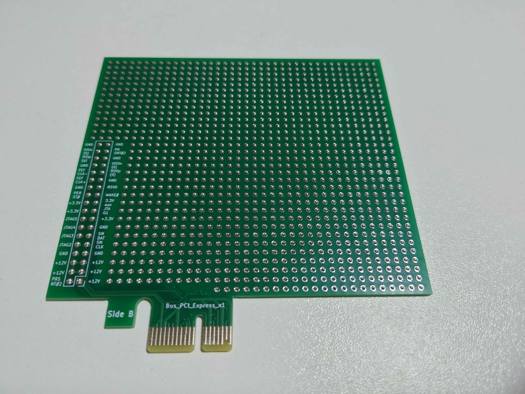 pcie x1 付きユニバーサル基板