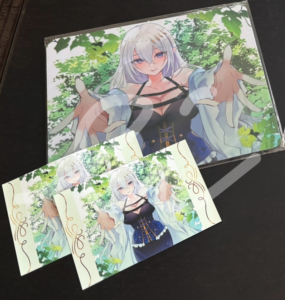 ✨数量限定✨マウスパッド+メッセージ付き写真を同封!