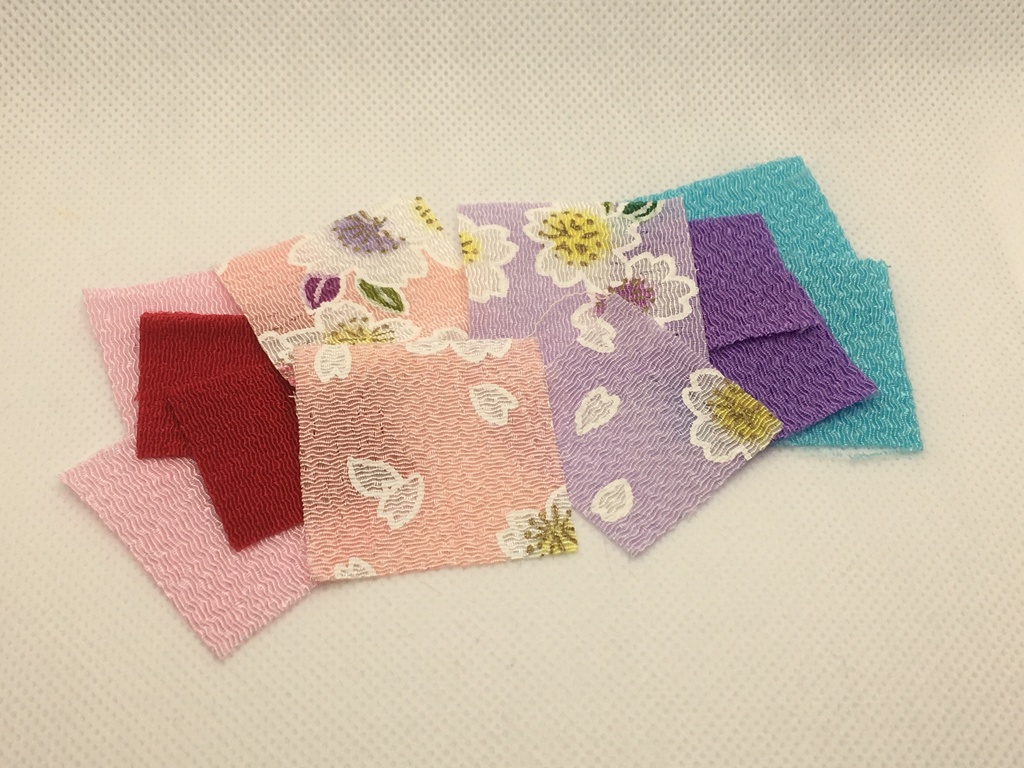 ケース入り ミニ雛飾り