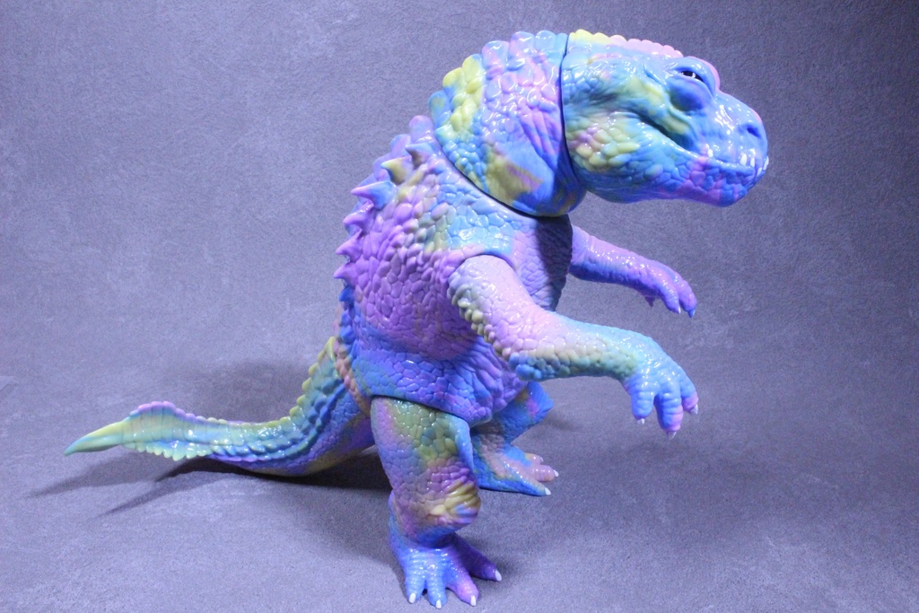 新品 三毛玩具 食物連鎖シリーズ サラマンドス 水色 ソフビ フィギュア 食物連鎖シリーズ サラマンドス 3色マーブル - mikegangu - BOOTH