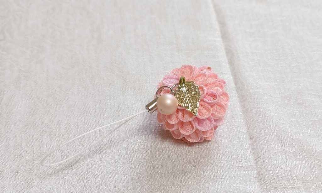 つまみ細工 ストラップ 桃