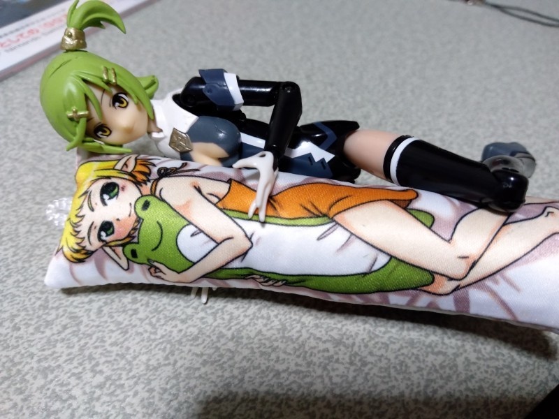 ミカゲィト&妖精さんミニ抱き枕ストラップ