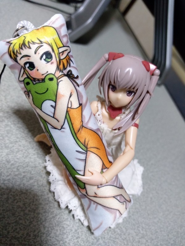 ミカゲィト&妖精さんミニ抱き枕ストラップ