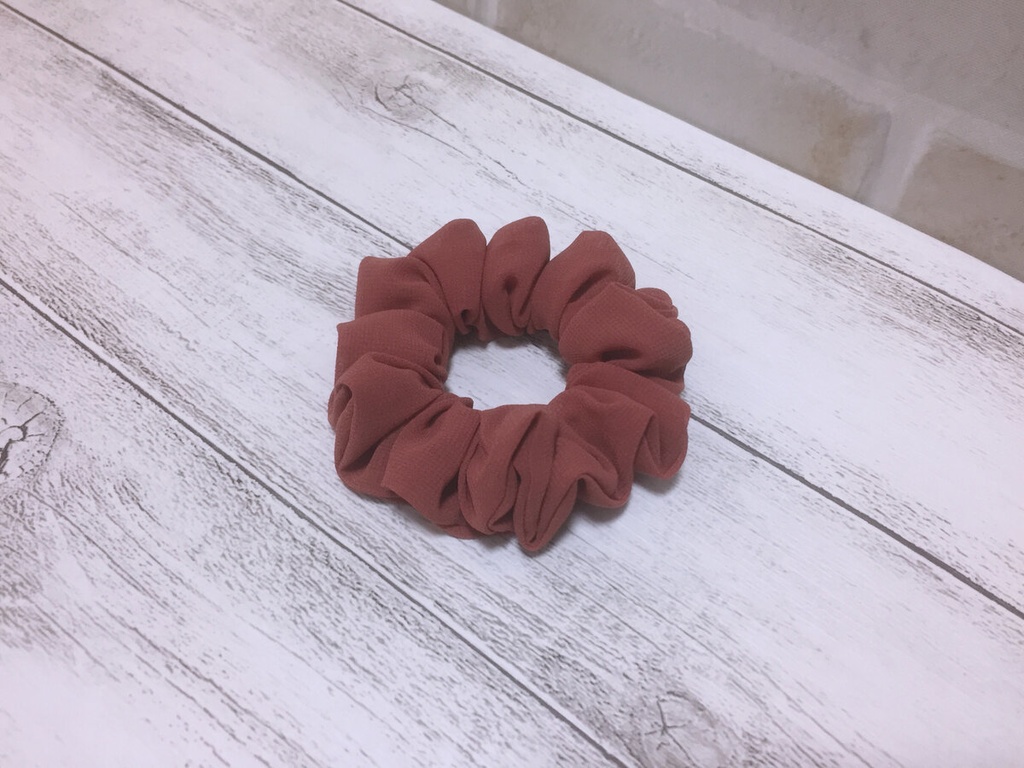 シフォンシュシュ（レンガ）（小さめ）