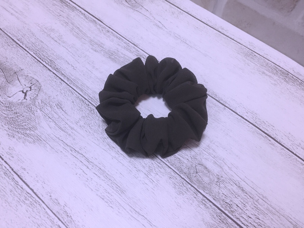 シフォンシュシュ(こげ茶)(小さめ)