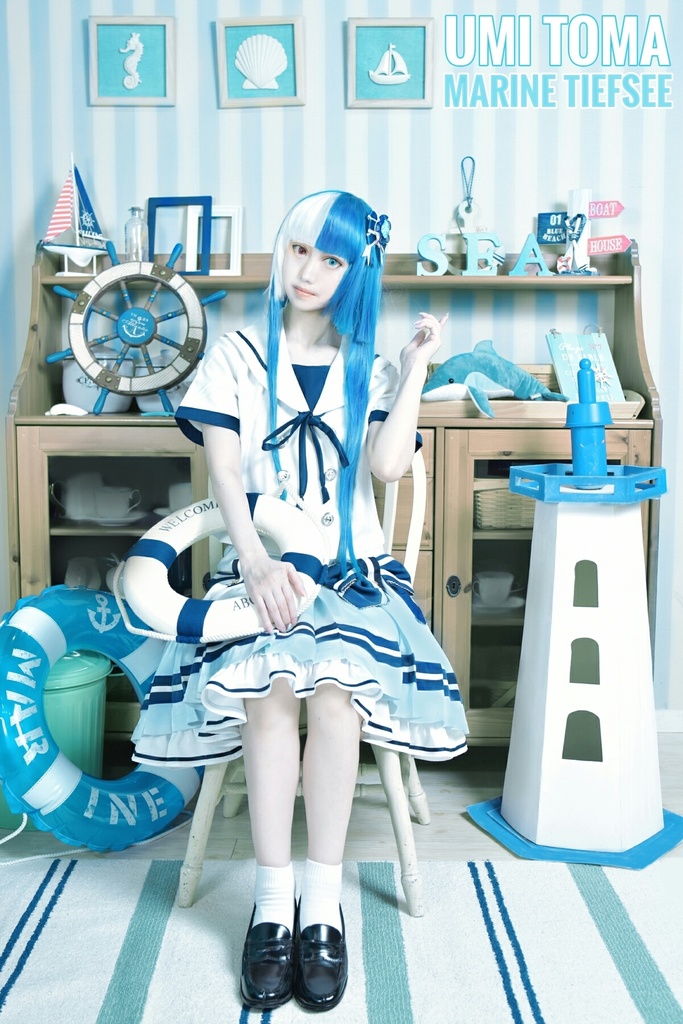 創作写真集『BLUE HAWAIIAN』