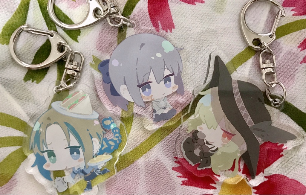 ⚠シルヴィちゃんとネフィーさんとオーレリアさんのアクキーセット(オマケつき)