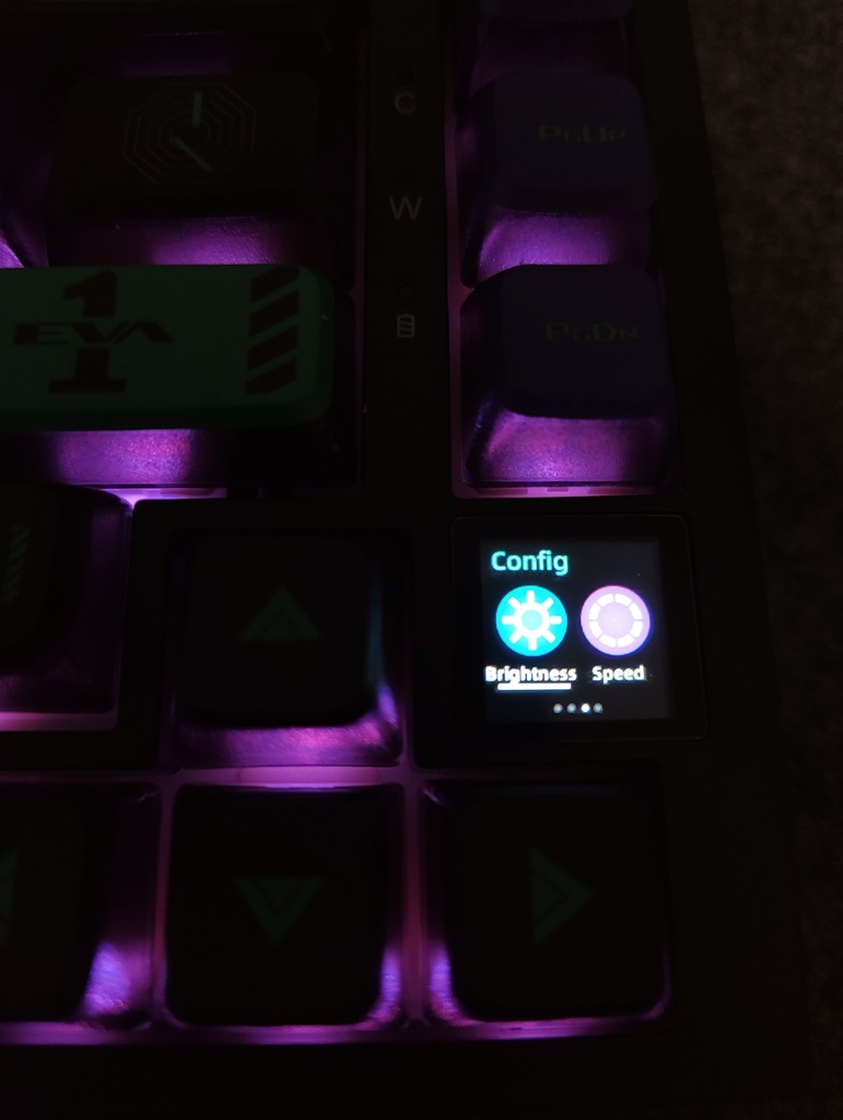 KB820-01:EVA初号機カラー(Bluetooth 5.1 / 2.4Gワイヤレス / 有線USB Type-C)