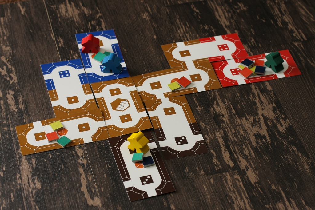 ドミノルーム | Domino Room