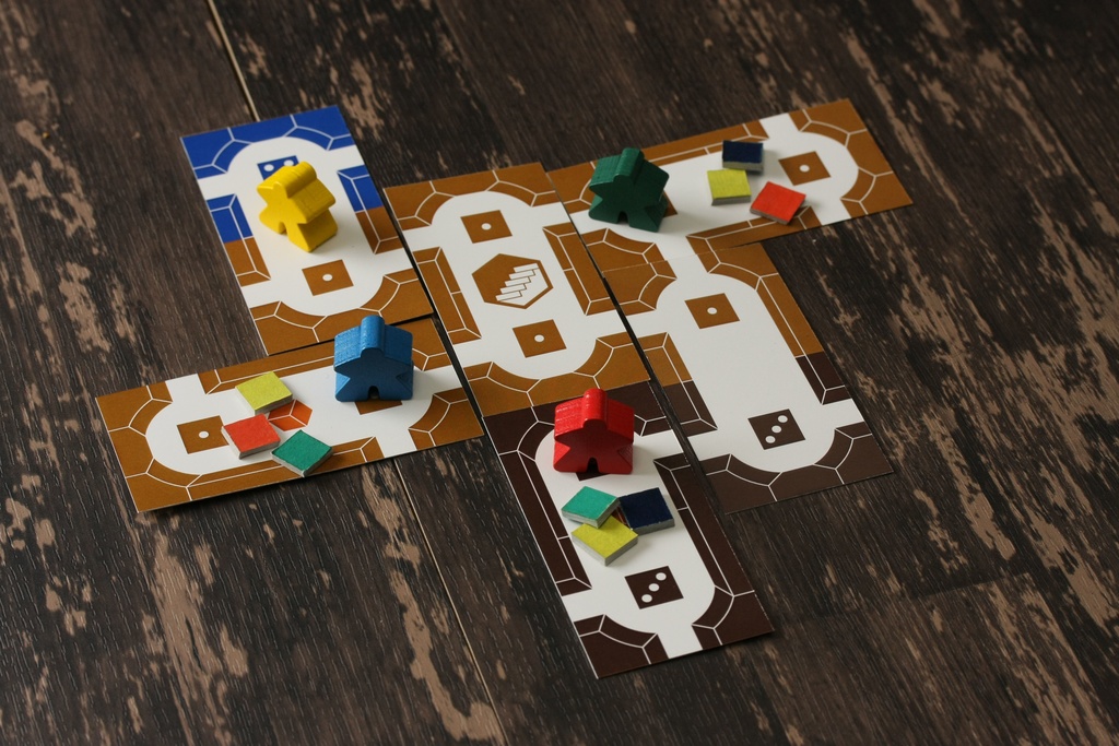 ドミノルーム | Domino Room