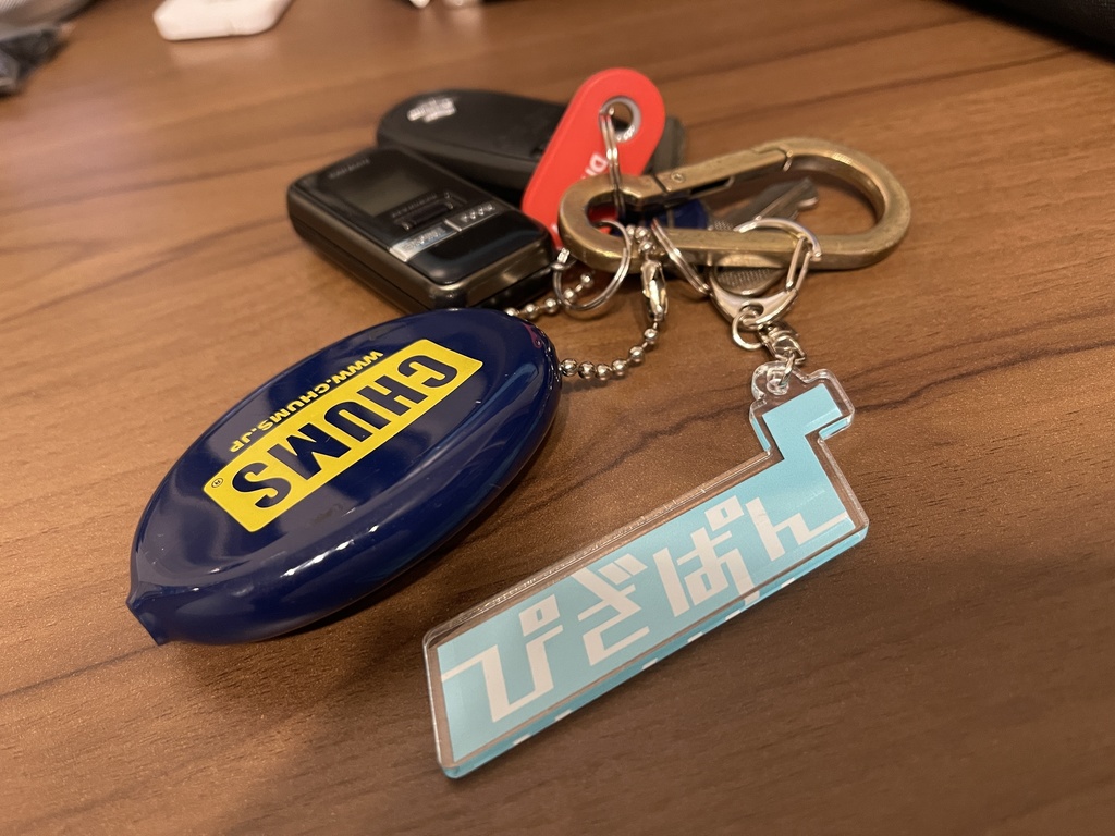 メンバーカラーロゴアクリルキーホルダー