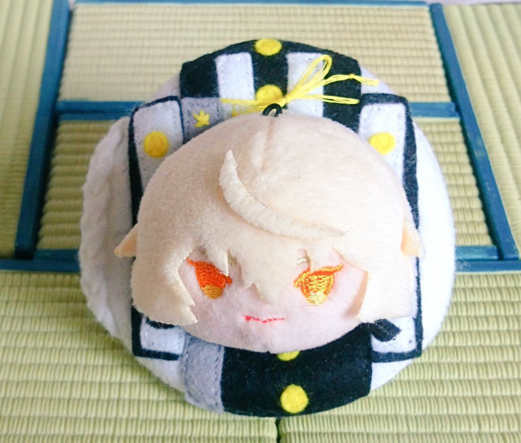 マスコットスタンド【髭切・膝丸・鶯丸】