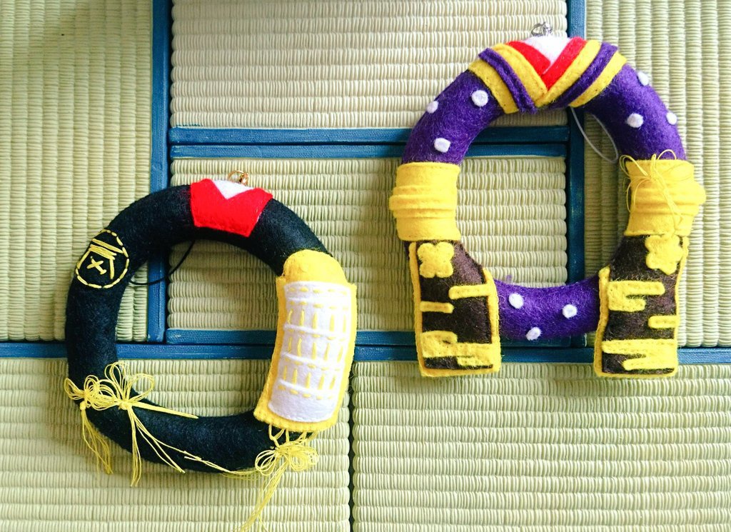 マスコットスタンド【太郎太刀・次郎太刀】