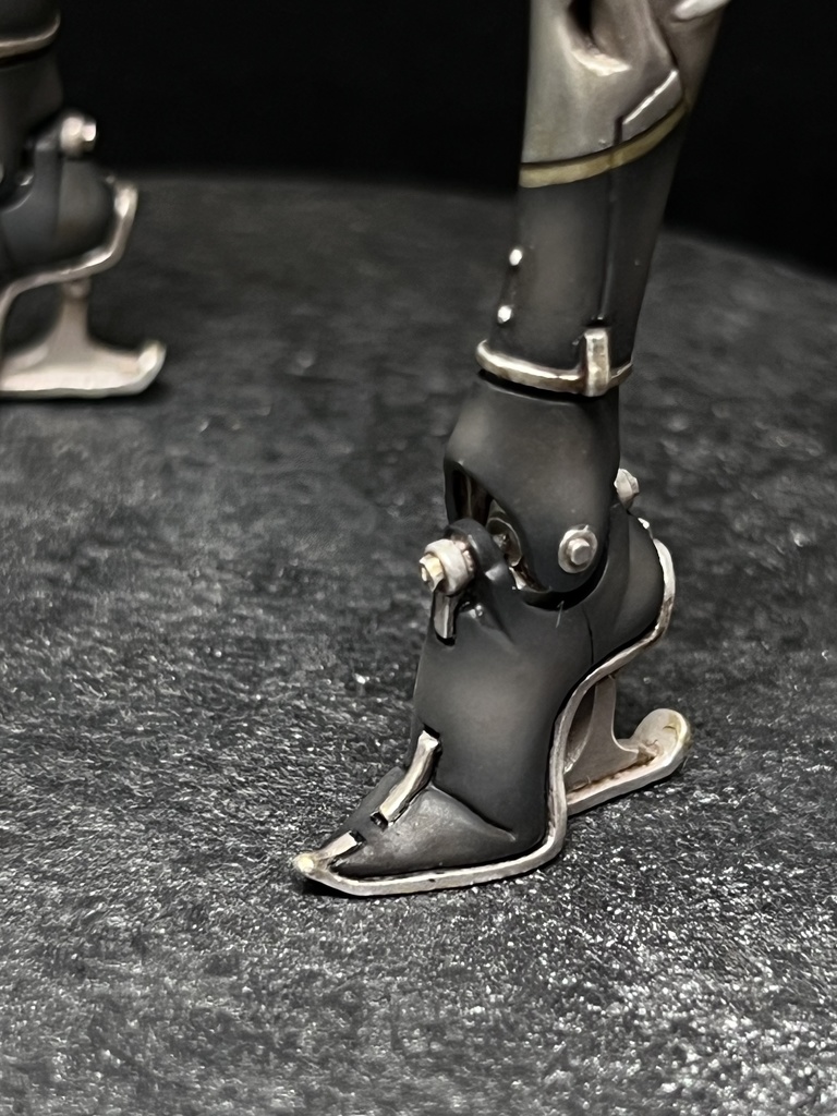 LONG LONG ORIGINAL FIGURE SERIES 12 V8