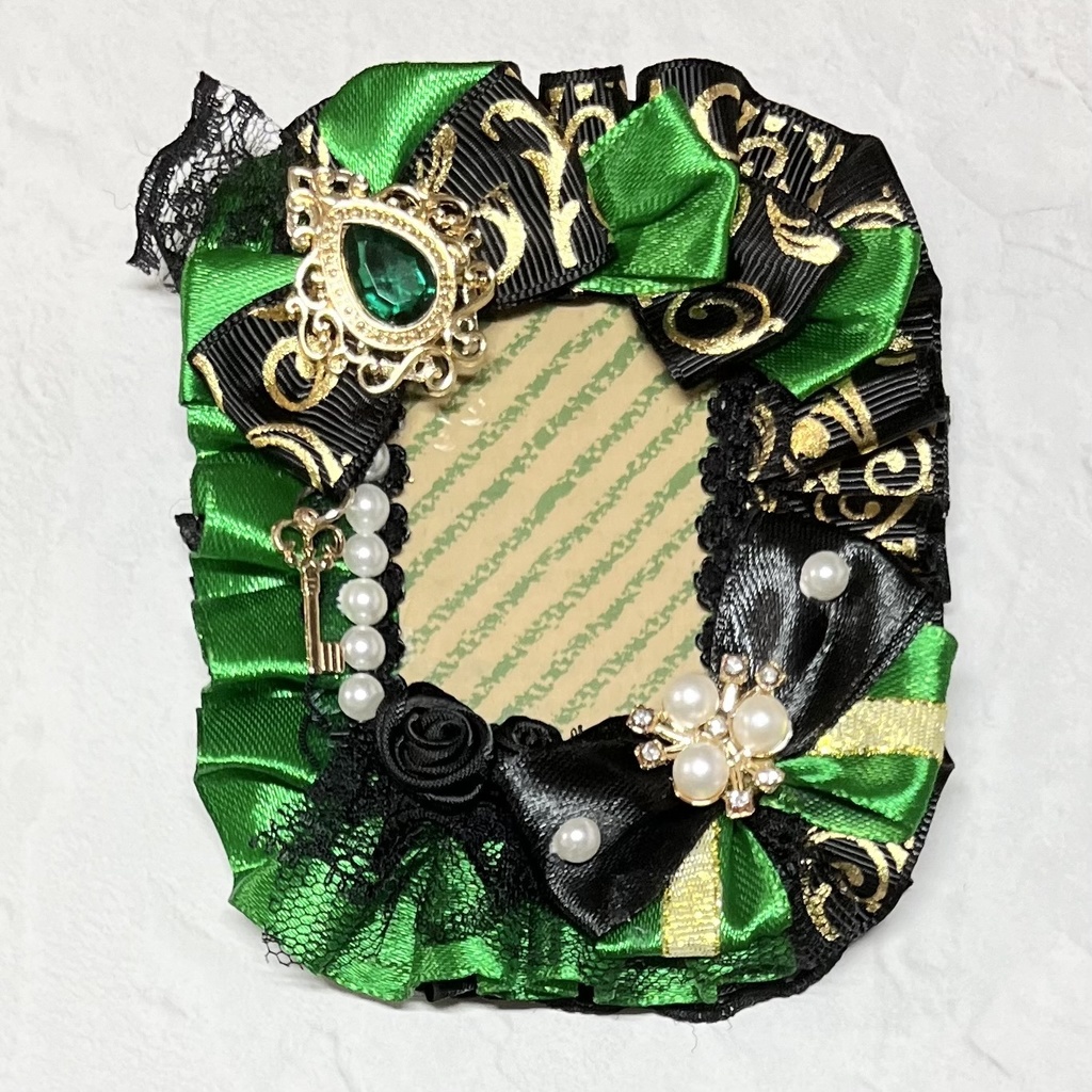 トレカケースデコ B8 緑×黒②