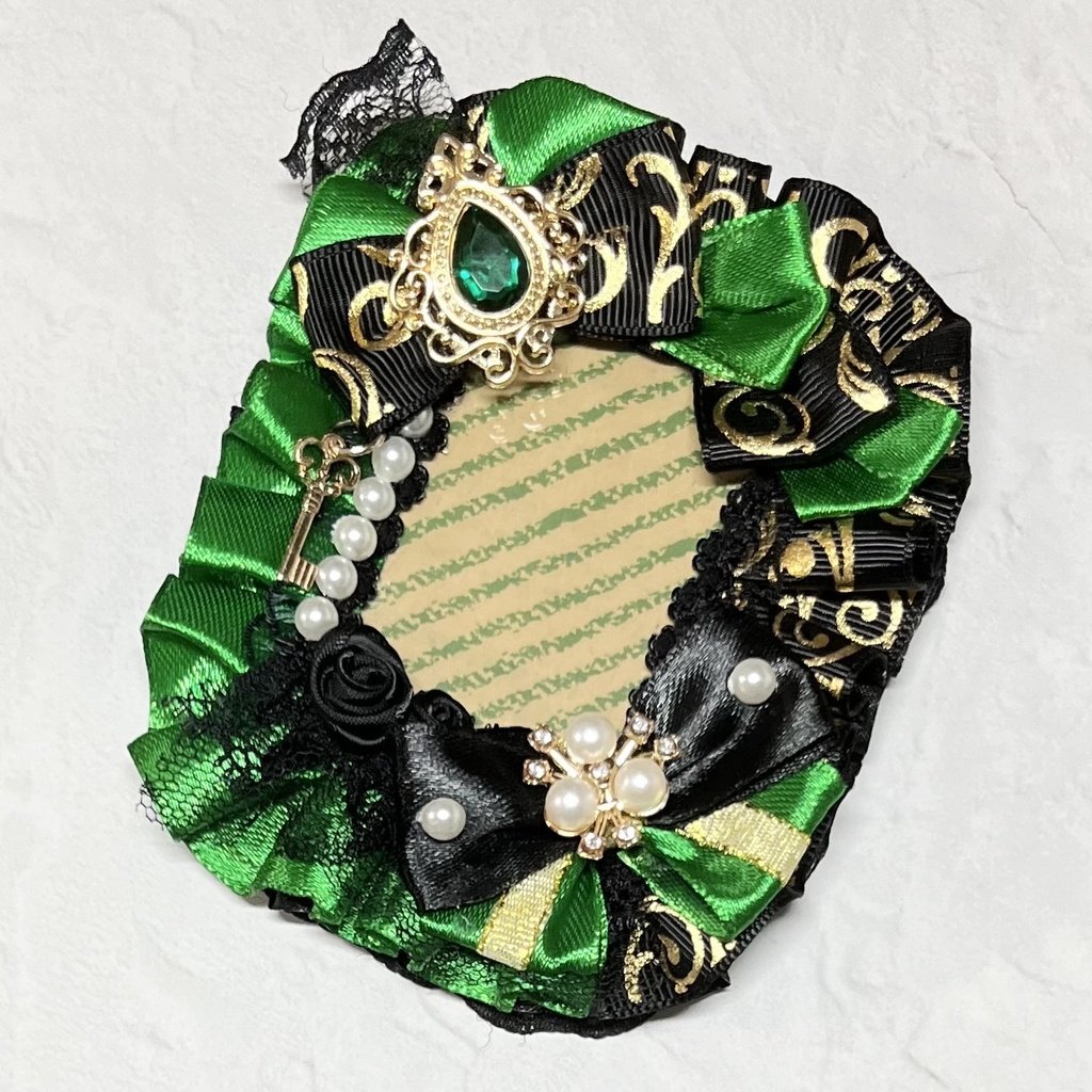 トレカケースデコ B8 緑×黒②