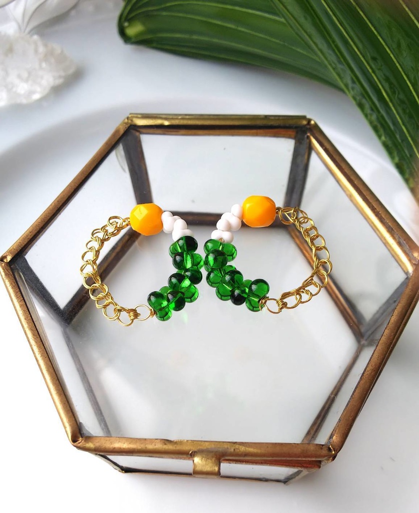 桑名江のアクセサリー