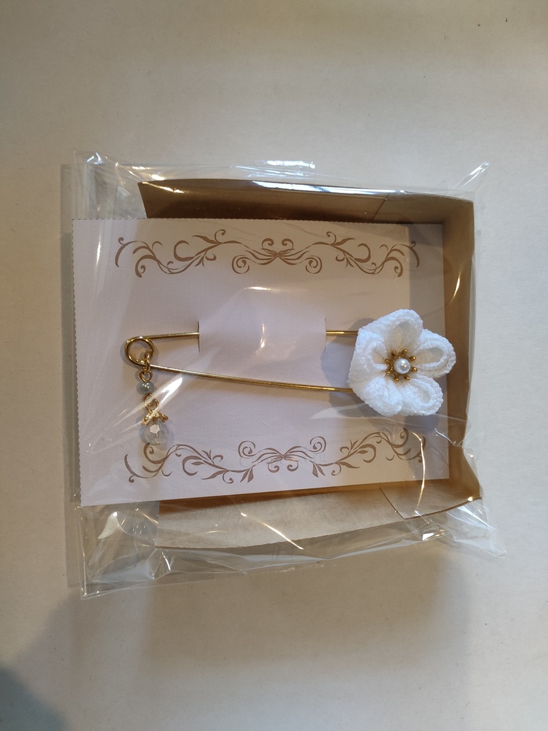 つまみ細工 お正月(梅)