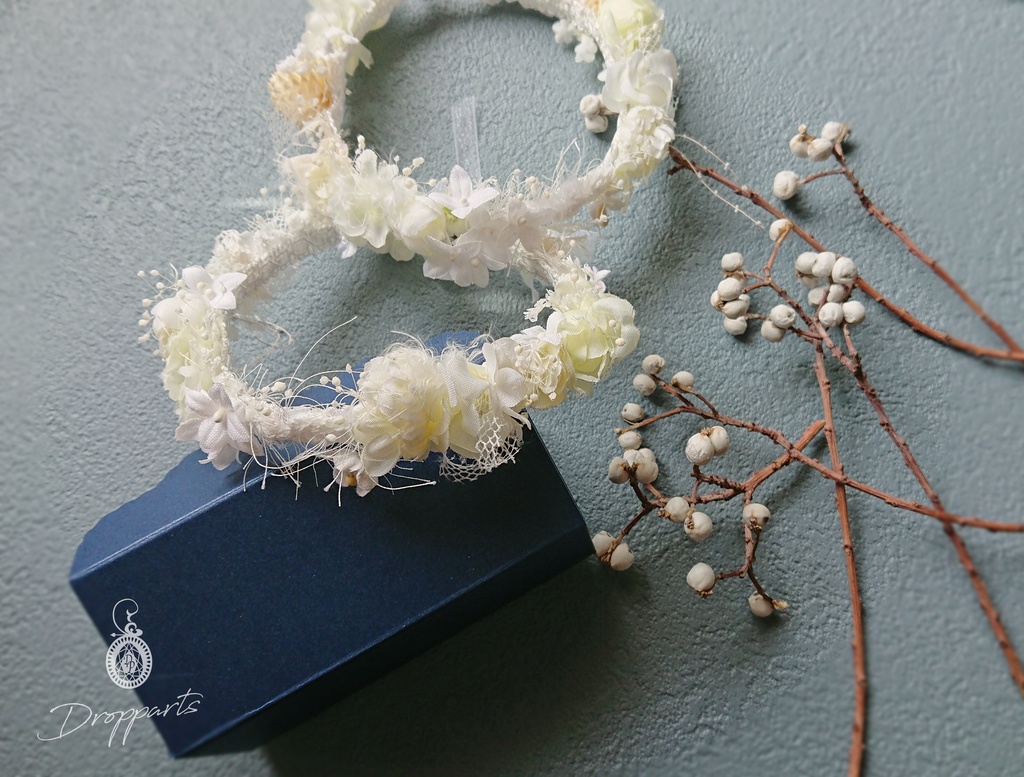 白の花冠