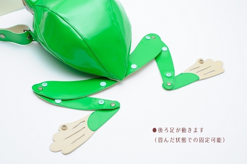 エナメルPVC製・カエルバッグ