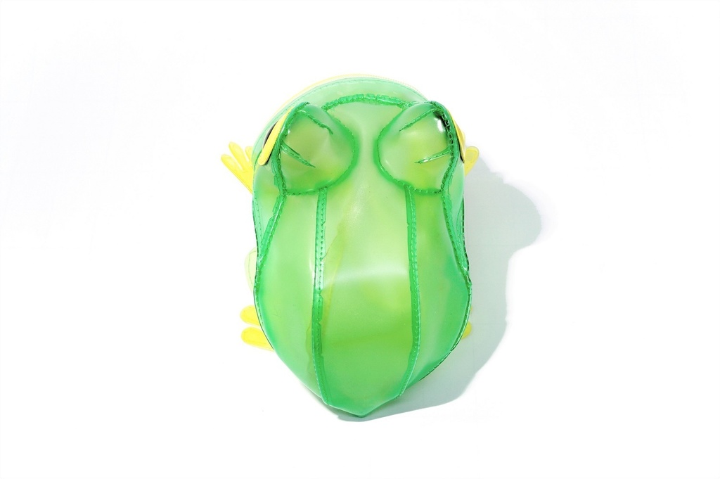 グミガエルポーチ