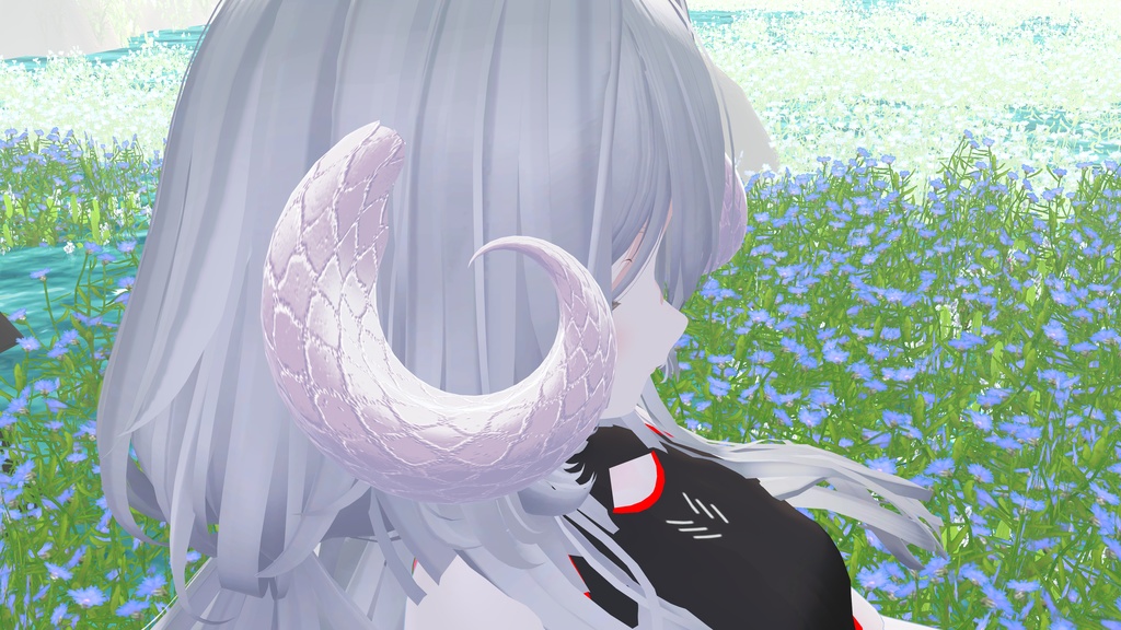 ちょっと太目な巻き角