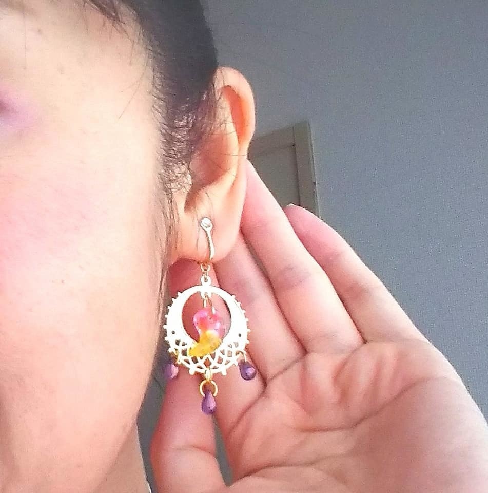 オルゴナイト勾玉のアラビアンナイトイヤリング【ピアス交換可】