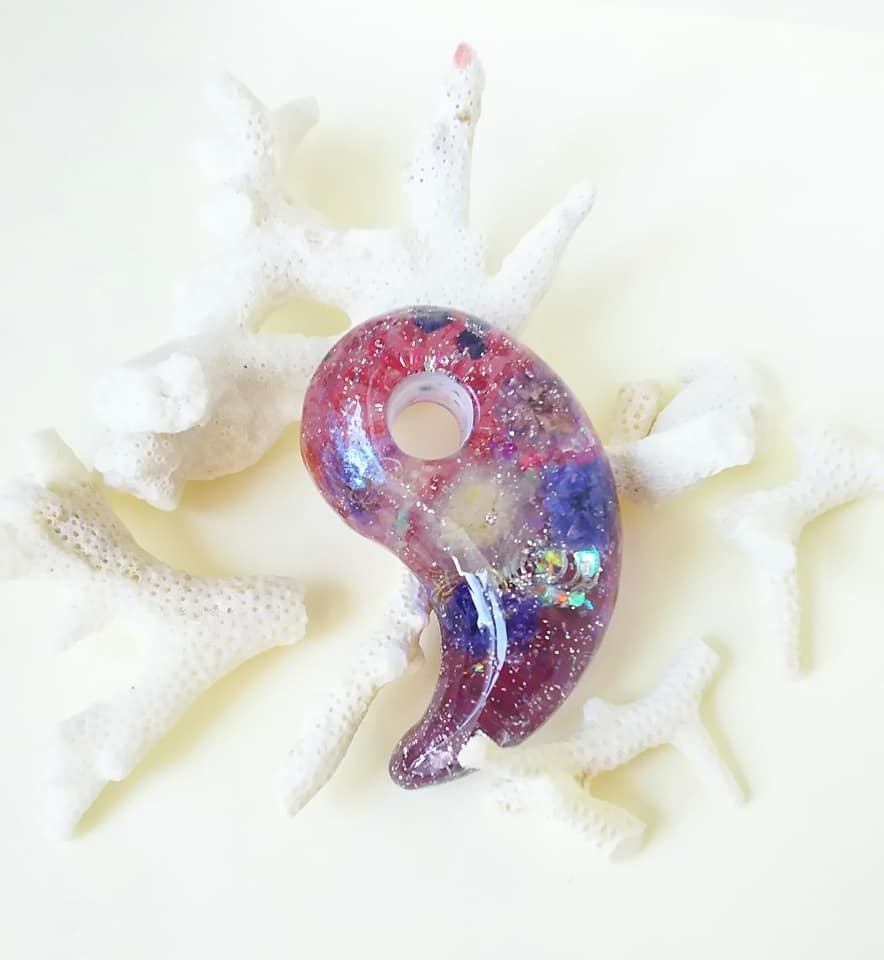 花の魔法勾玉オルゴナイト